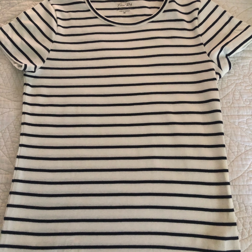 J Crew fine ribbed tee. Perfect condition - medium
